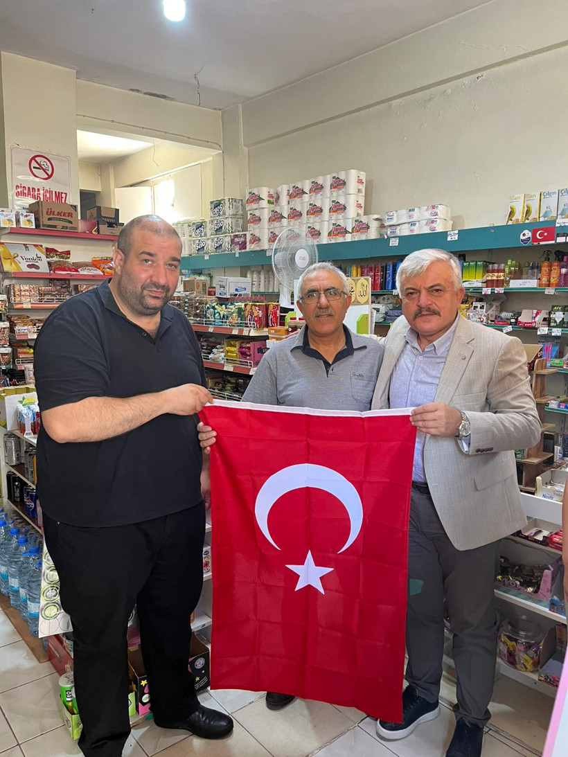 MHP Kocaeli Körfez’de esnafla buluştu - Resim : 2