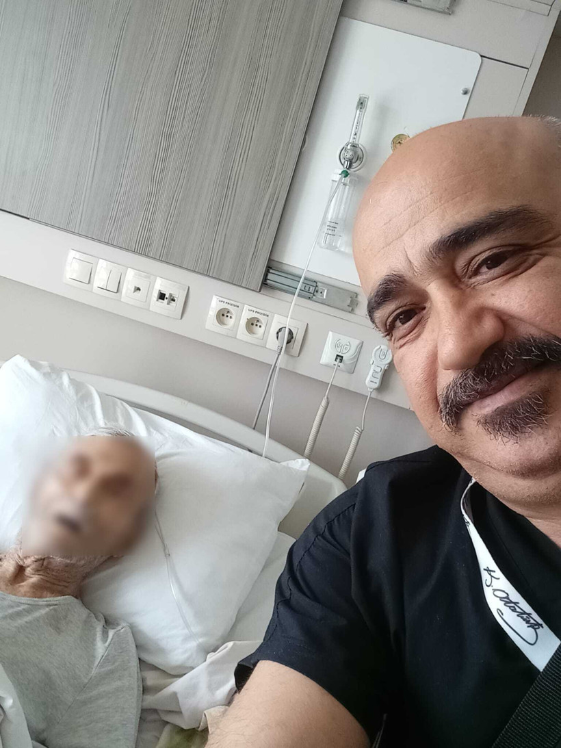 Sesi ile hastalara hem moral veriyor hem de şifa oluyor! - Resim : 2