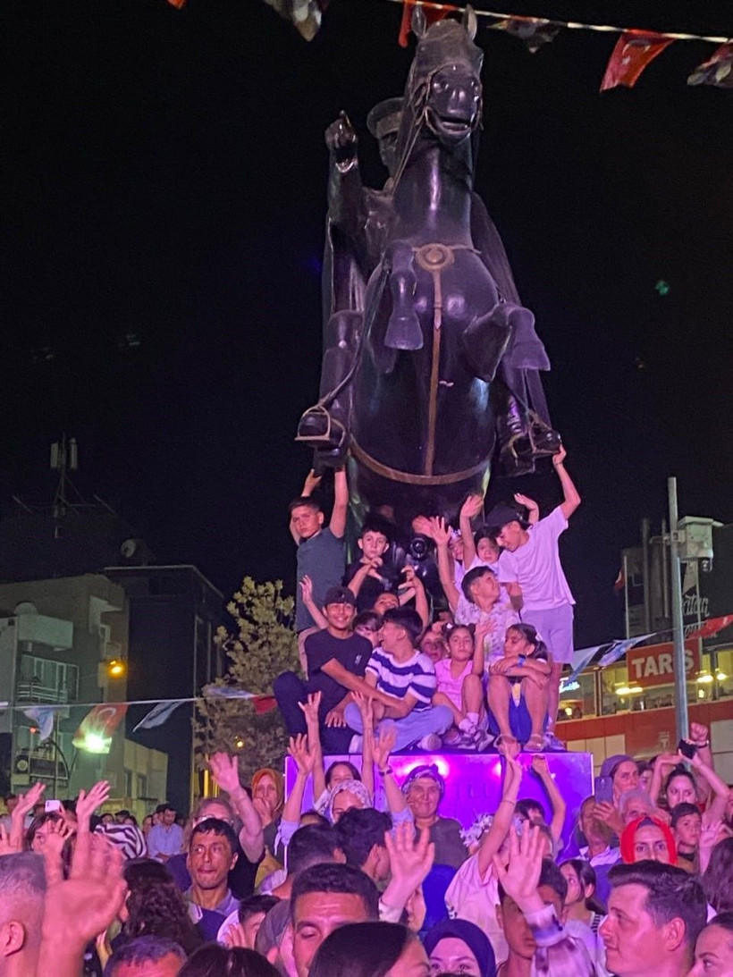 Aleyna Tilki'nin konseri iptal edildi! - Resim: 4