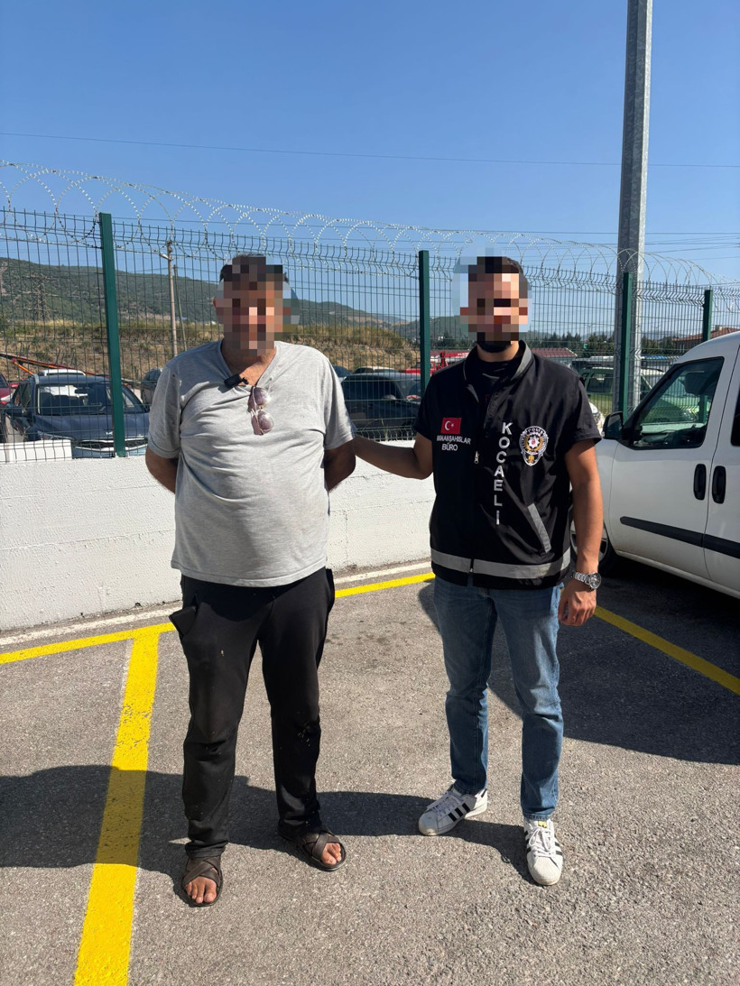 Vergi kaçıran iki kişi cezaevini boyladı! - Resim : 1