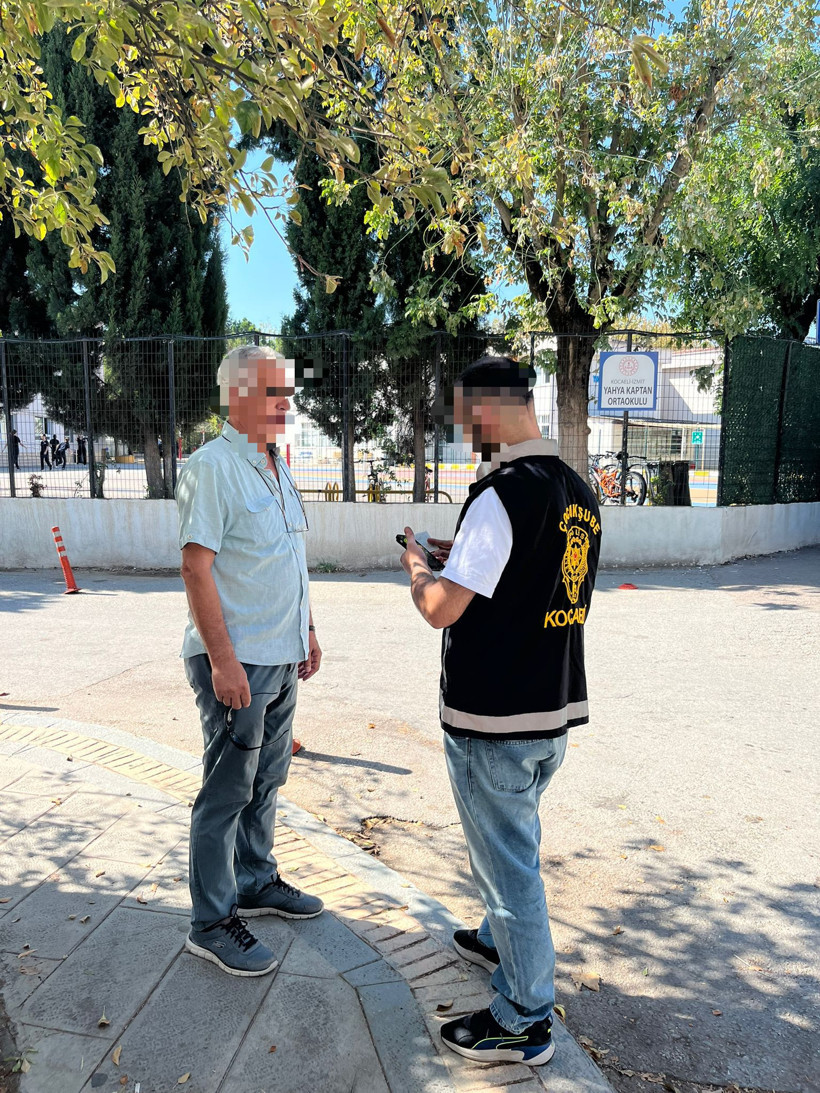 Kocaeli'de okul çevrelerinde sıkı denetim! - Resim : 1