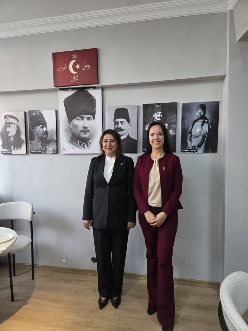 Zafer Partisi'nde önemli görev! Özge Güler genel merkezde - Resim : 2