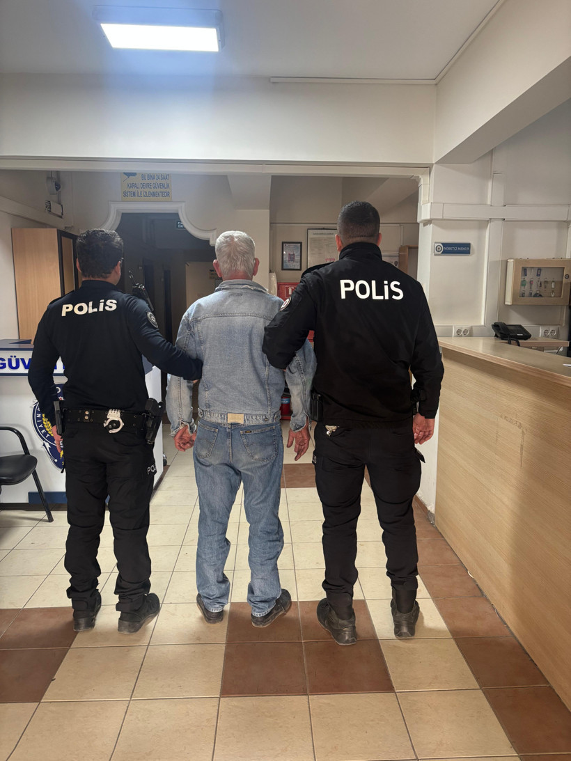 Araçta uyuşturucularla yakalandılar! - Resim : 1