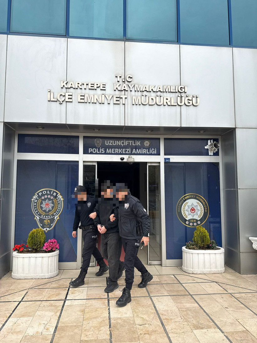 Kocaeli'de emniyet ekiplerinden uyuşturucuya darbe! - Resim : 1