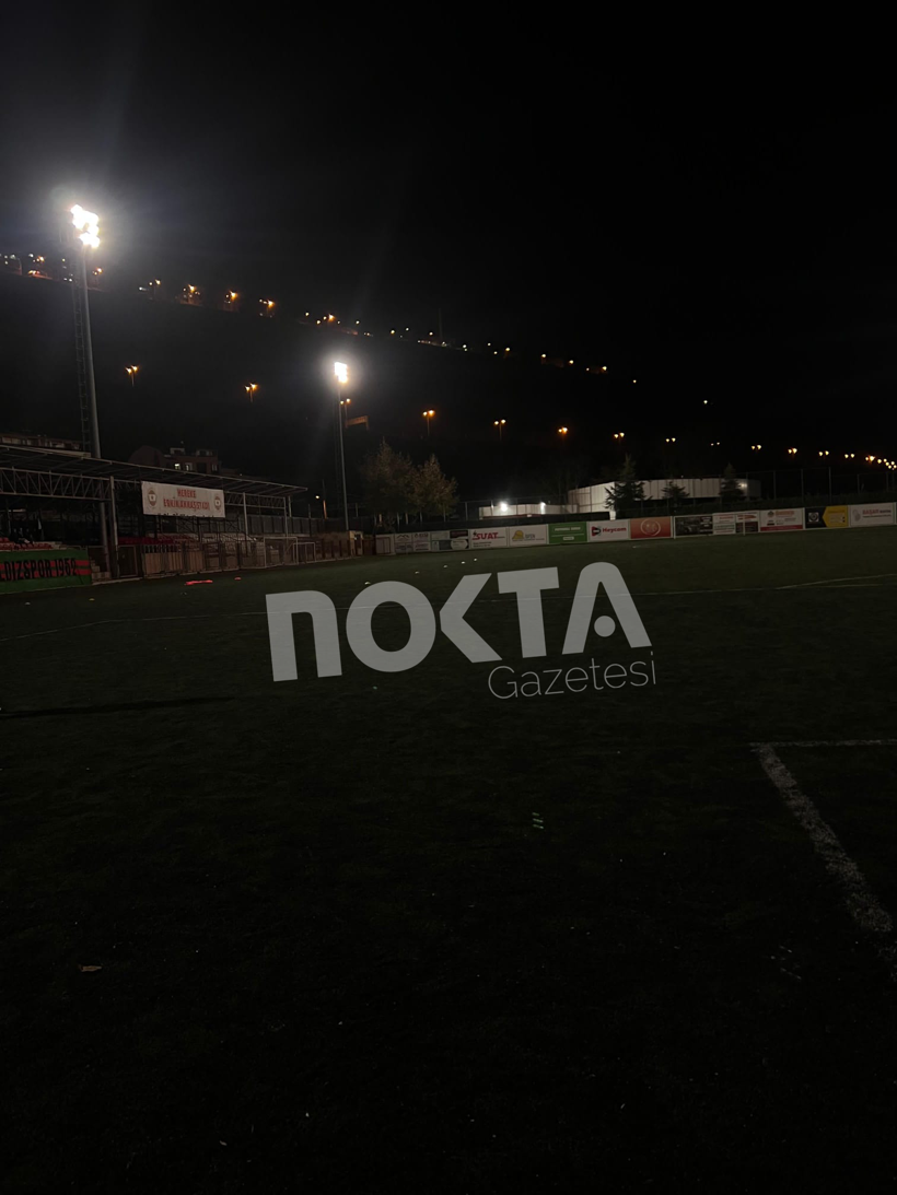 Hereke'de ışık skandalı! Hakem maçı oynatmadı - Resim : 1