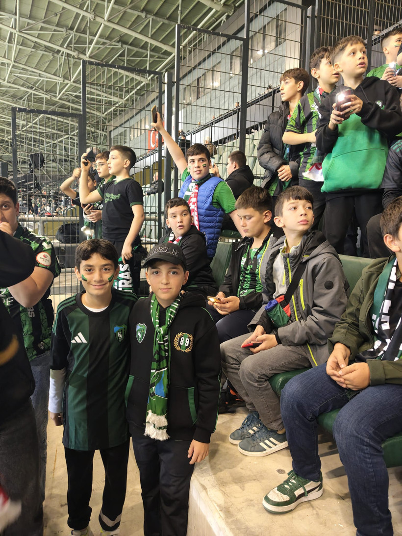 Derbent Ortaokulu’ndan Kocaelispor’a coşkulu destek - Resim : 1
