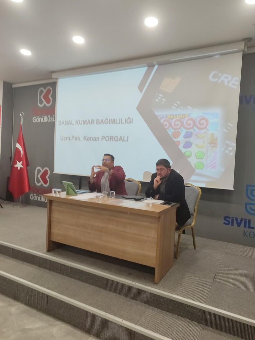 Türk Ocakları'nda ''Bağımlılık Konferansı'' yapıldı - Resim : 1