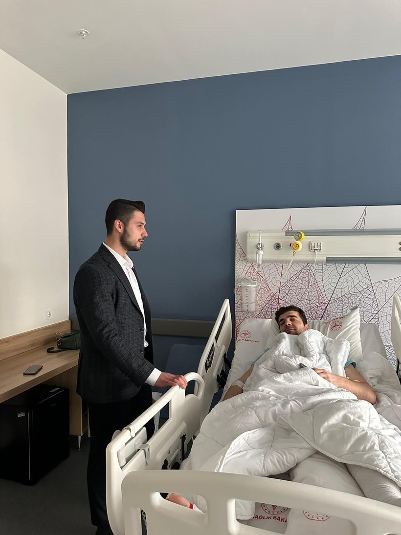 Başkan Eyüp Akbal, hastalara moral ziyareti gerçekleştirdi - Resim : 2