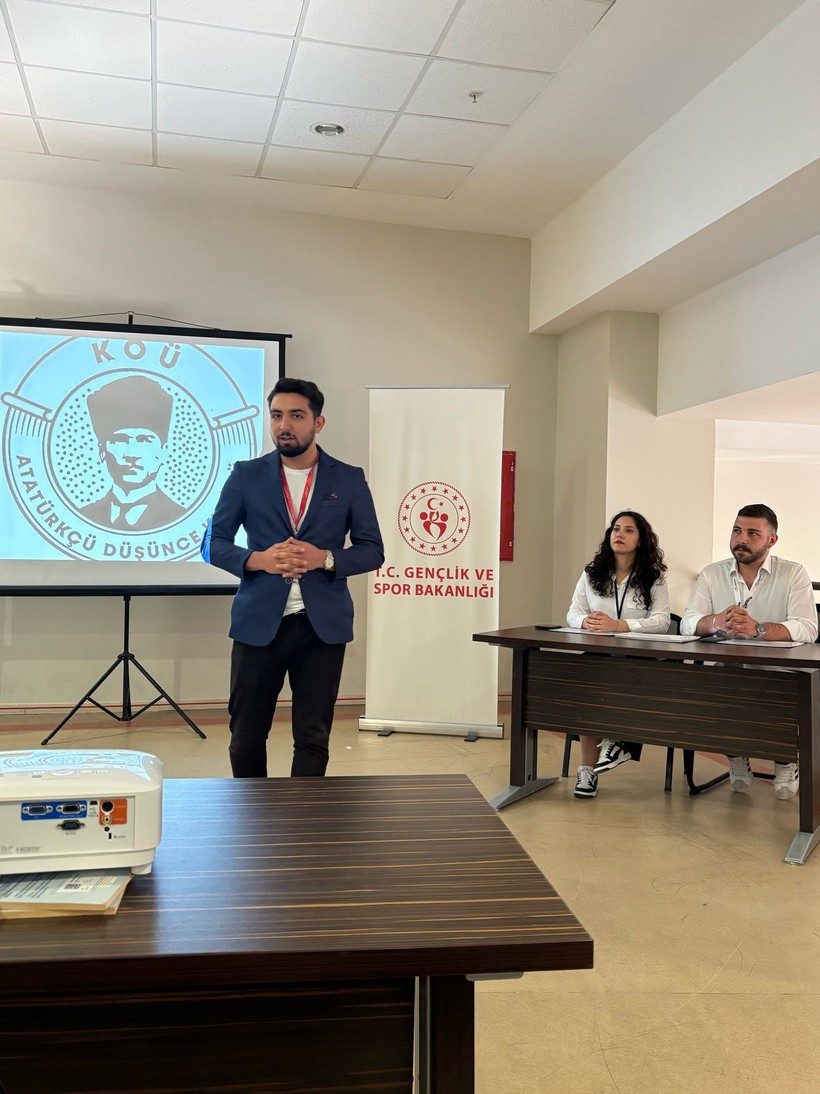 Geleceğin liderleri KOÜ’de yetişiyor: ''Yetkinlik Artırma” projesi tamamlandı - Resim : 2