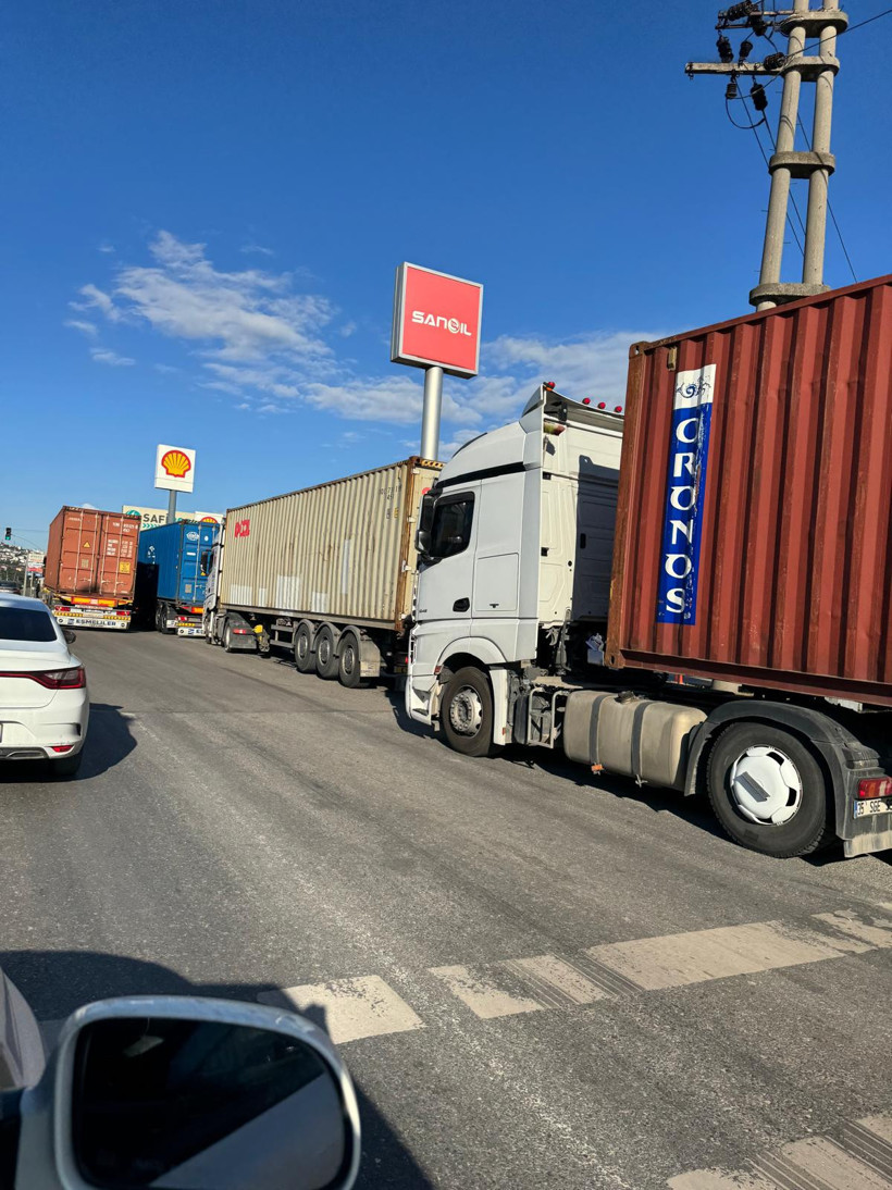 Erkan Uygun Tahir Büyükakın'a sordu: Bu nasıl ulaşım planı? - Resim : 1