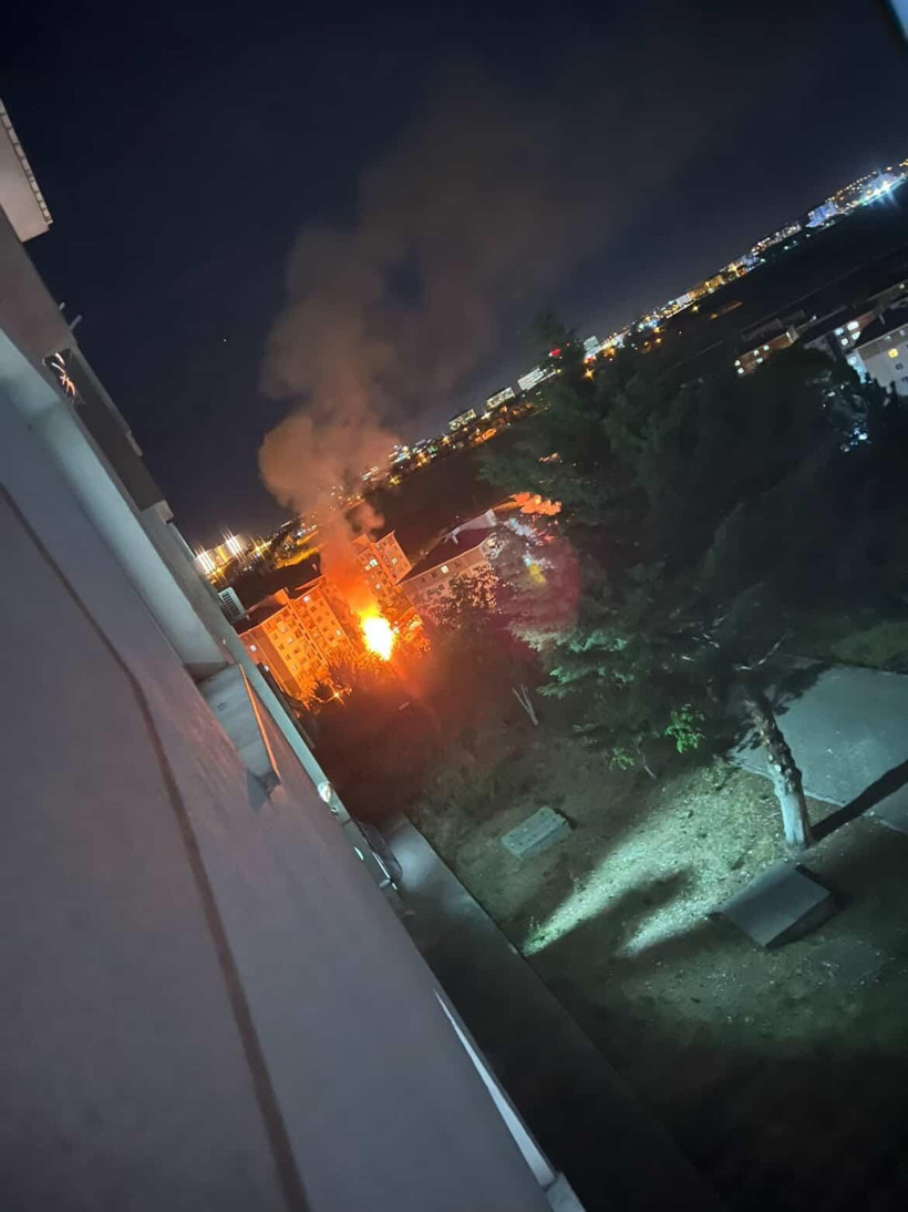 Arızalanan kamyon alev alev yandı! - Resim : 2