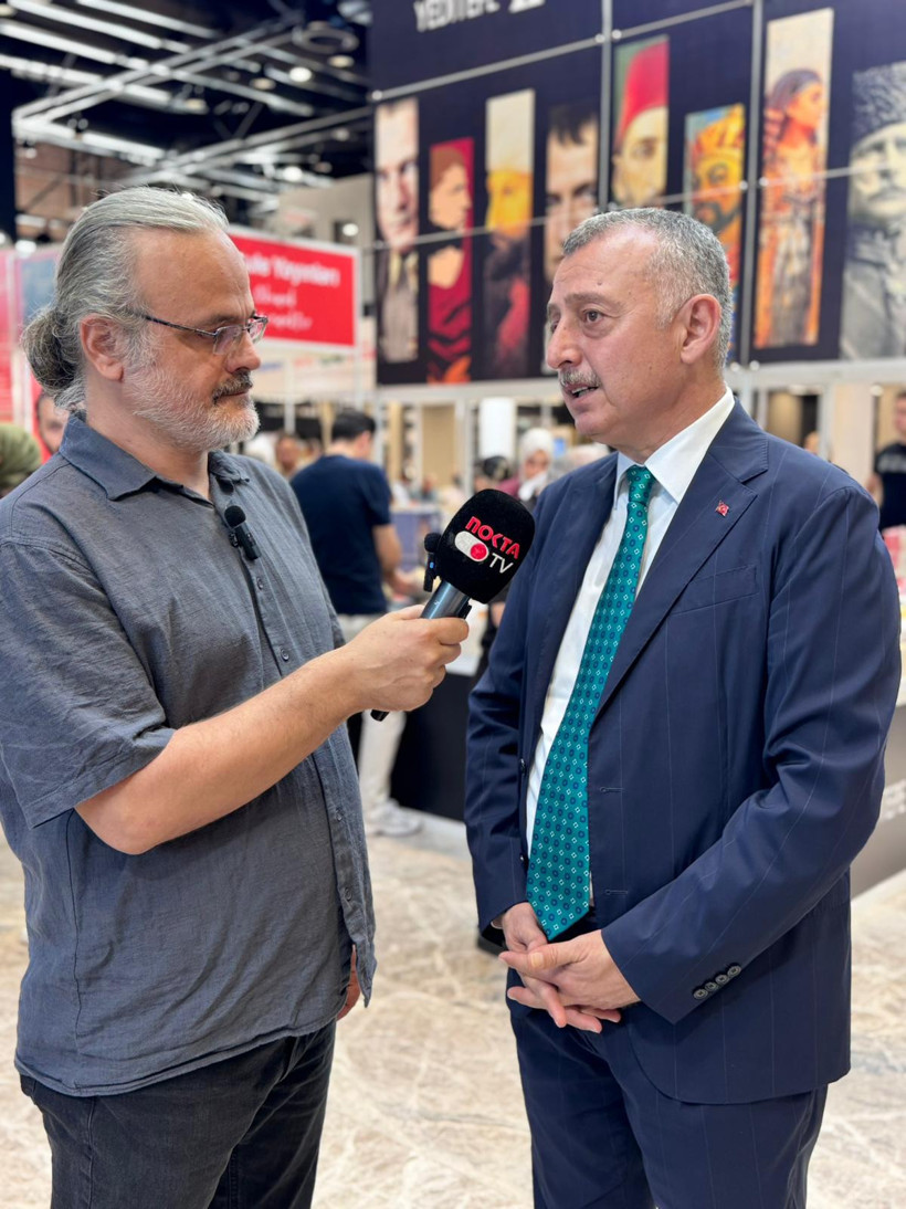 Tahir Büyükakın, Kitap Fuarı’nı Nokta TV’ye değerlendirdi; Şehir adına bir miras oluştu - Resim : 1