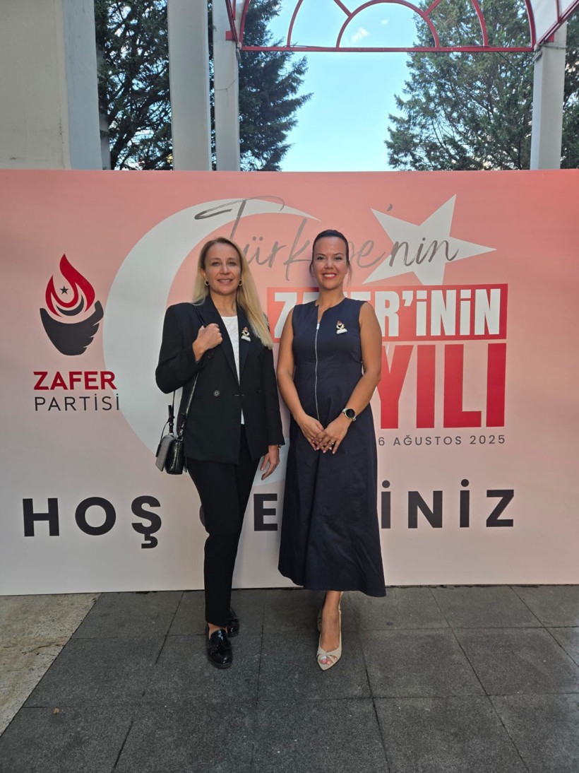 Zafer Partisi'nde önemli görev! Özge Güler genel merkezde - Resim : 1