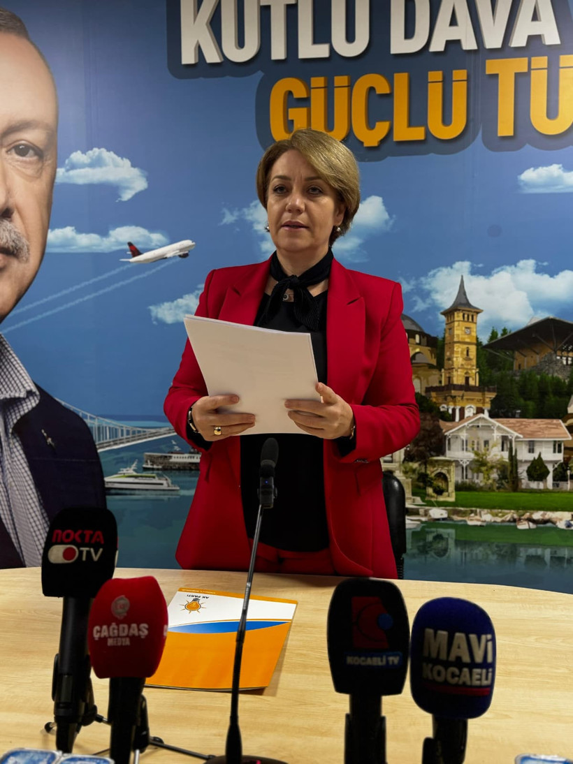 AK Kadınlar’dan 25 Kasım açıklaması! “En büyük pay erkeklerindir” - Resim : 4