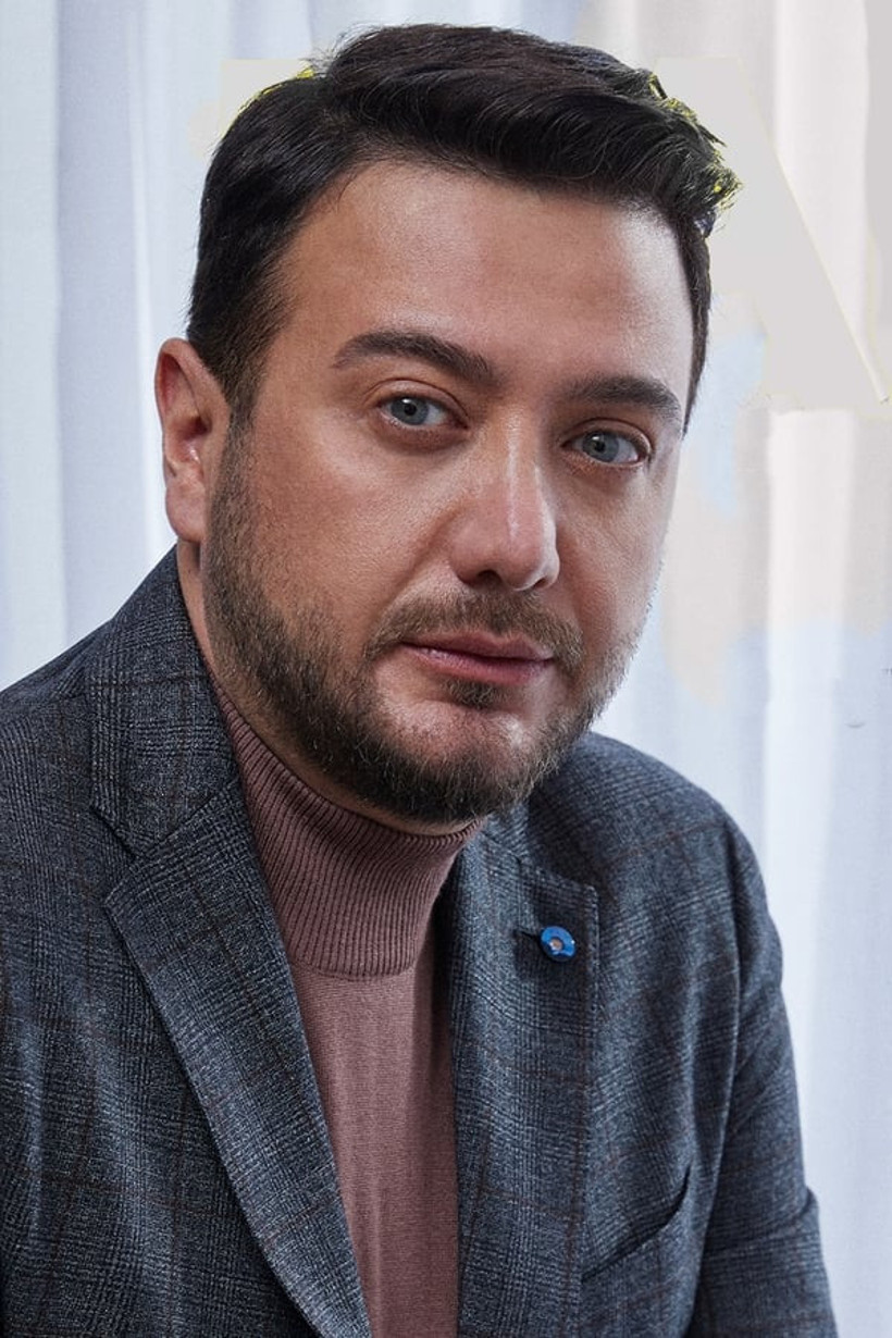 Çift Kişilik Oda Kamil Kim? Onur Büyüktopçu Kimdir, Kaç Yaşında? Onur Büyüktopçu Oynadığı Diziler - Resim : 2