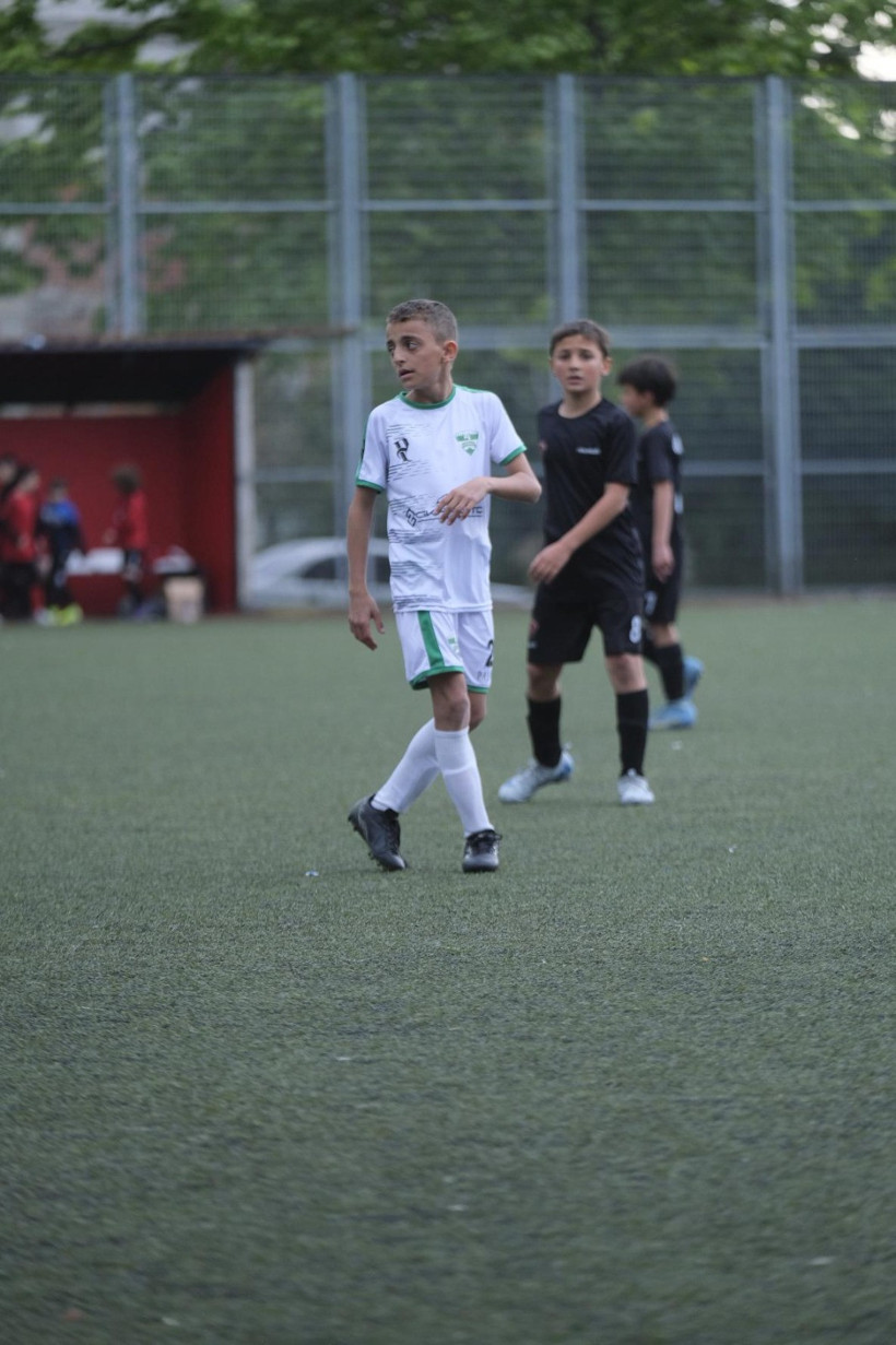 İzmitli futbolcudan inanılmaz gol! İşine bak Zlatan! - Resim : 1