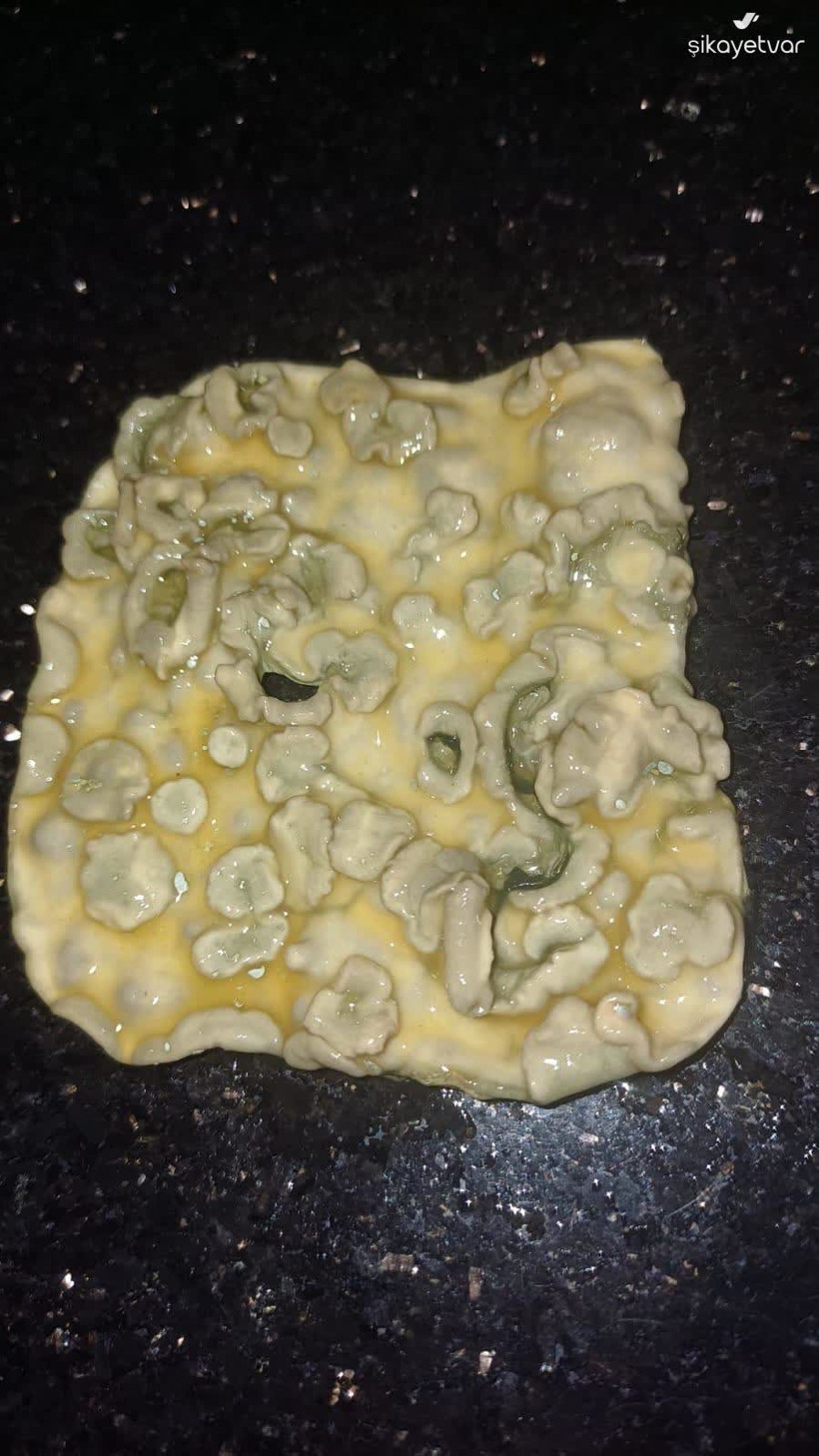 Bu garip şey bir gıda ürününün içinden çıktı! - Resim : 2