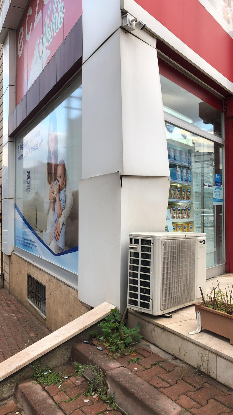 Bu fotoğraflar dün çekildi! İşte çöken binanın son hali - Resim : 3