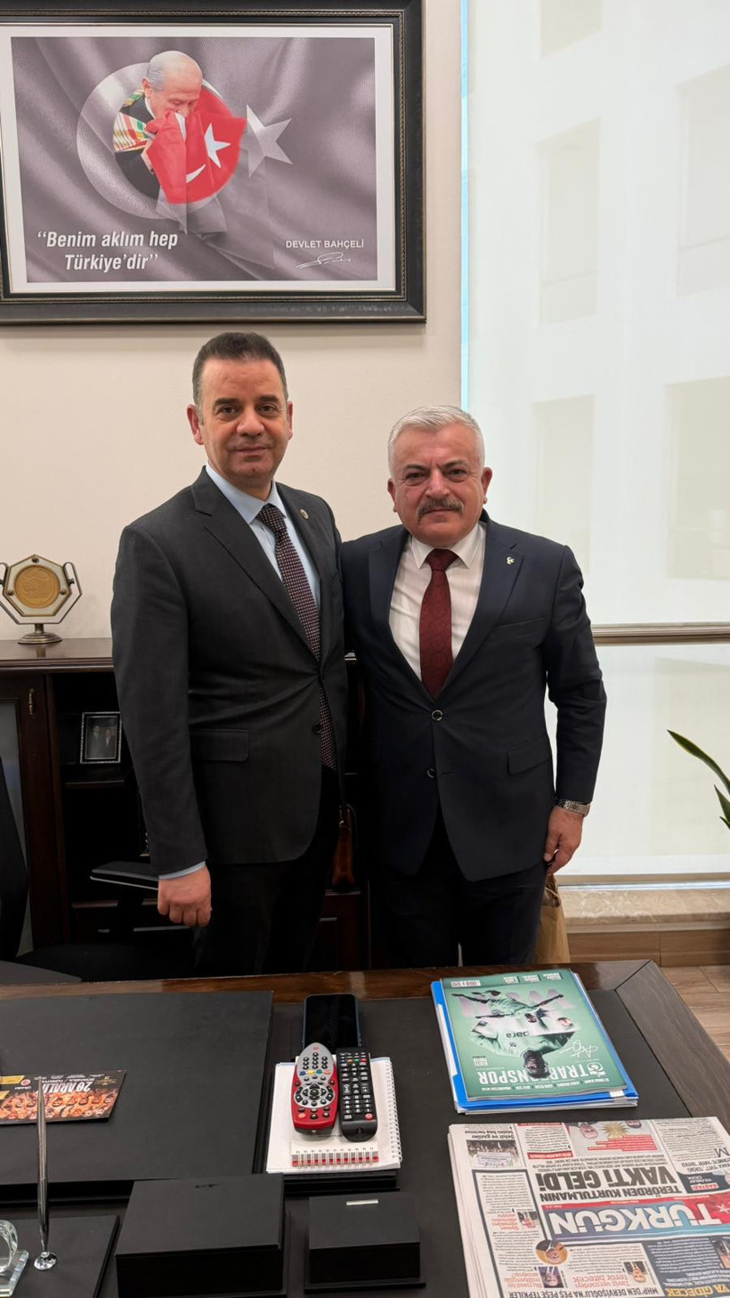 Tuncay Batı'dan Devlet Bahçeli'ye anlamlı hediye - Resim : 4