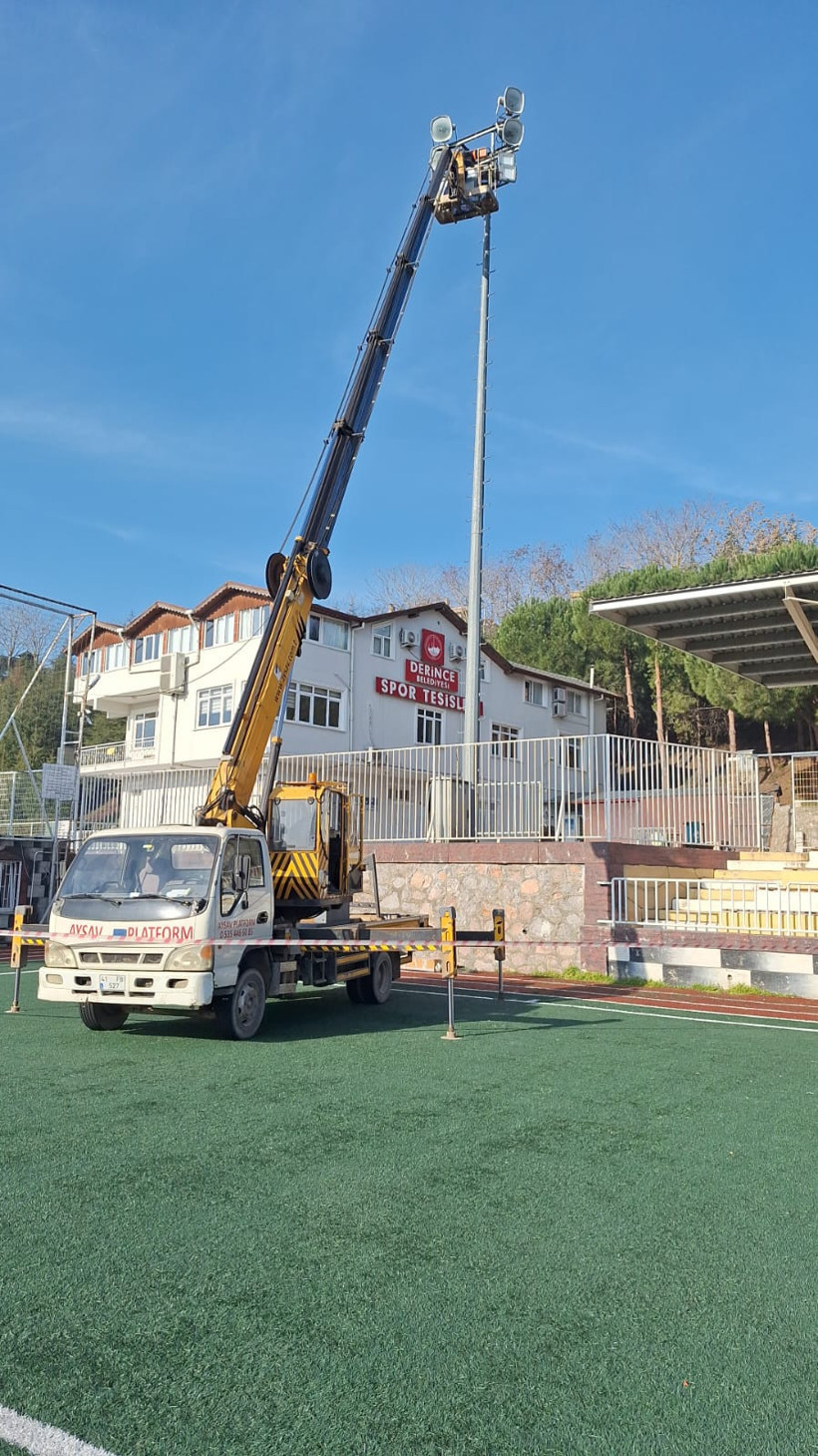 Derince Stadı ışıl ışıl! - Resim : 5