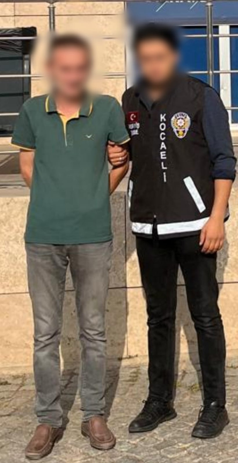 Azılı dolandırıcı yakayı ele verdi! - Resim : 1