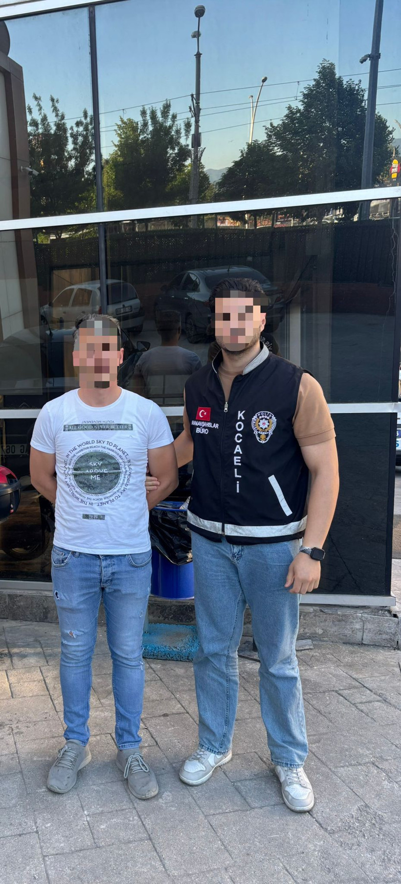 Cinsel istismar suçundan aranan şahsa operasyon! - Resim : 1