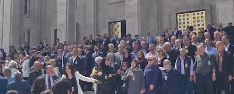 Kandıralı vatandaşlardan Ankara’ya çıkarma: Kandıra çöplük olmasın - Resim : 2