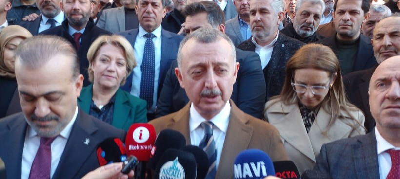 Kocaeli Haber- Tahir Büyükakın Kocaeli Adliyesi'nde açıklamalarda bulundu 