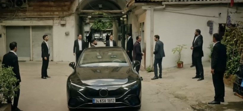 Eşref Rüya Sezon Finali (13. Bölüm) Kadir'in Savaşı Başladı! Kanal D Eşref Rüya Son Bölüm - Resim: 5