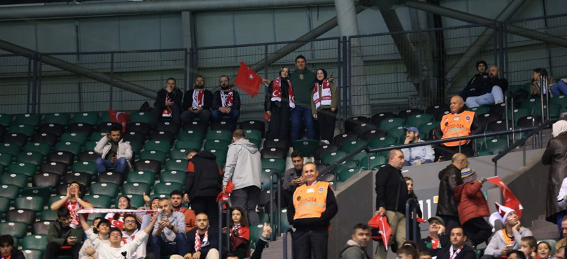 Kocaeli Kırmızı Beyaz! İşte müthiş tribün fotoğrafları - Resim: 5