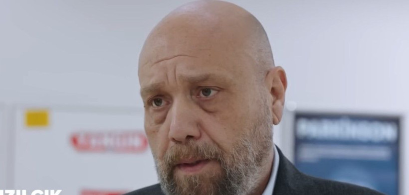 Kızılcık Şerbeti 101. Bölüm "Beni Odaya Kilitledi" Deyince Olanlar Oldu! Kızılcık Şerbeti Yeni Bölüm - Resim: 5