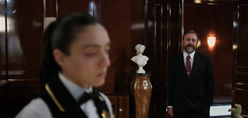 Kral Kaybederse 15 Bölüm Fragmanı Kenan Rotayı Fadi'ye Çevirdi! Kral Kaybederse Yeni Bölüm Tanıtım - Resim: 3