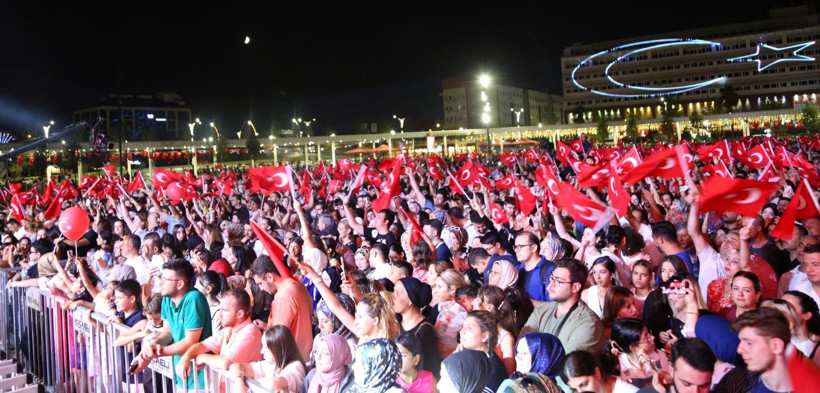 Meydanda “Zafer” coşkusu - Resim : 7