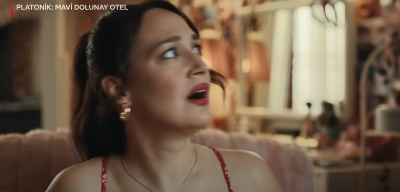 Platonik Mavi Dolunay Otel Dizi Oyuncuları: Platonik: Mavi Dolunay Otel Ne Zaman Yayınlanacak? - Resim : 2