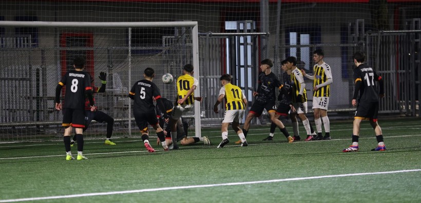 Arslanbey Gençlerbirliği - İzmit Yahya Kaptan U-16 final maçının foto galerisi - Resim: 27