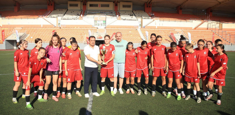 Kocaeli Kadın Futbol Kulübü – Arapçeşme maçı fotoğraf galerisi - Resim: 90