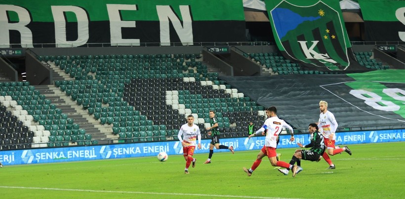Kocaelispor - Yeni Malatyaspor 1-7 FOTO GALERİ - Resim: 84