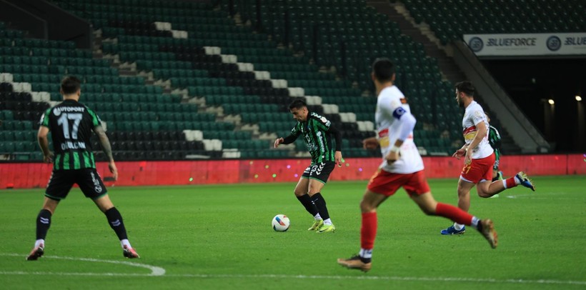Kocaelispor - Yeni Malatyaspor 1-7 FOTO GALERİ - Resim: 57