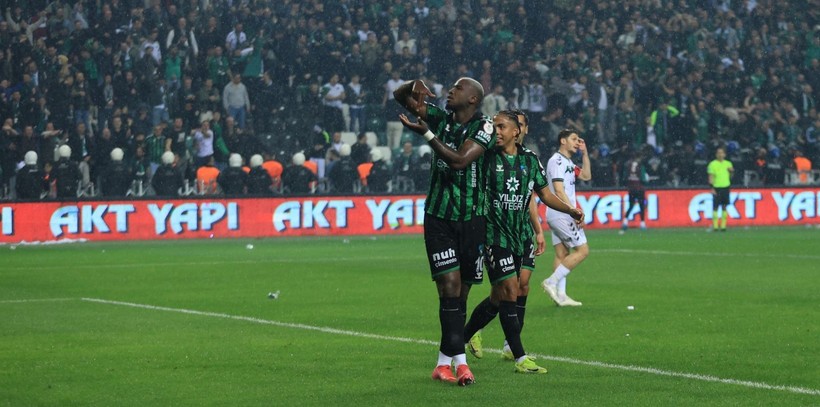 Kocaelispor – Sakarya maçının saha içi fotoğrafları - Resim: 34
