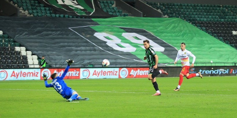 Kocaelispor - Yeni Malatyaspor 1-7 FOTO GALERİ - Resim: 68