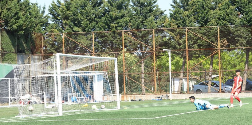 Kocaelispor – Keçiörengücü U-17 maçı foto galeri - Resim: 25