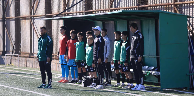 Kocaelispor U-14, Fenerbahçe’yi konuk etti - Resim : 2