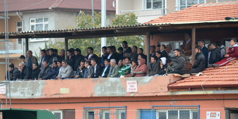 Kandıralılara müjde! Yeni futbol tesisi ve tribün geliyor - Resim : 1