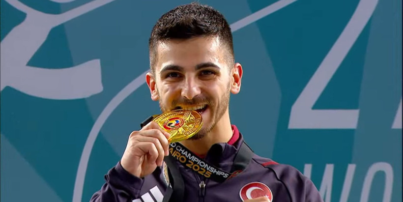 Harika çocuk Eray Şamdan bir kez daha dünya şampiyonu! - Resim : 1