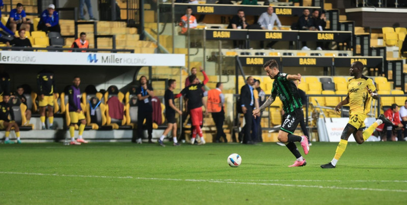 İstanbulspor - Kocaelispor: 0-3 "Foto Galeri - Ali Köksal" - Resim: 91