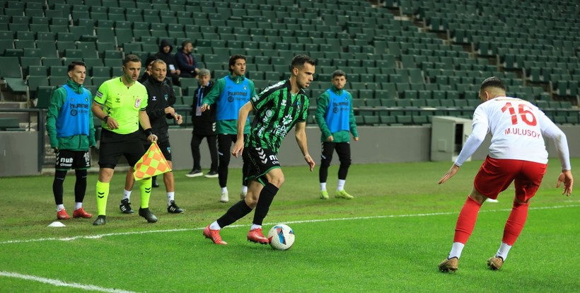 Kocaelispor - Yeni Malatyaspor 1-7 FOTO GALERİ - Resim: 91