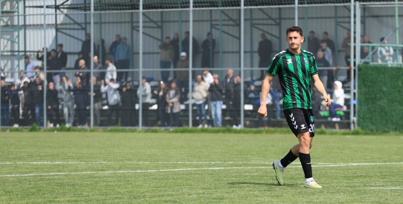 Kocaelispor - Mustafakemalpaşaspor maçının fotoğrafları - Resim: 37