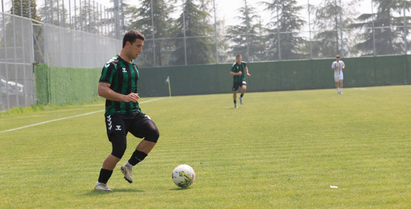 Kocaelispor - Belediye Derincespor U-19 maçının fotoğrafları - Resim: 67