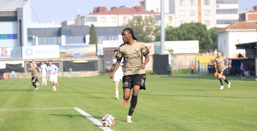 Jo’ya çok zayıf geldi! - Resim : 1