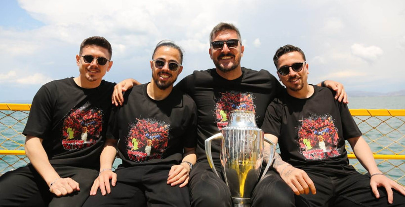 Emrah Tanta Vanspor ile 15 yıl önce küme düşmüştü… 15 yıl sonra şampiyonluk yaşadı! - Resim : 6